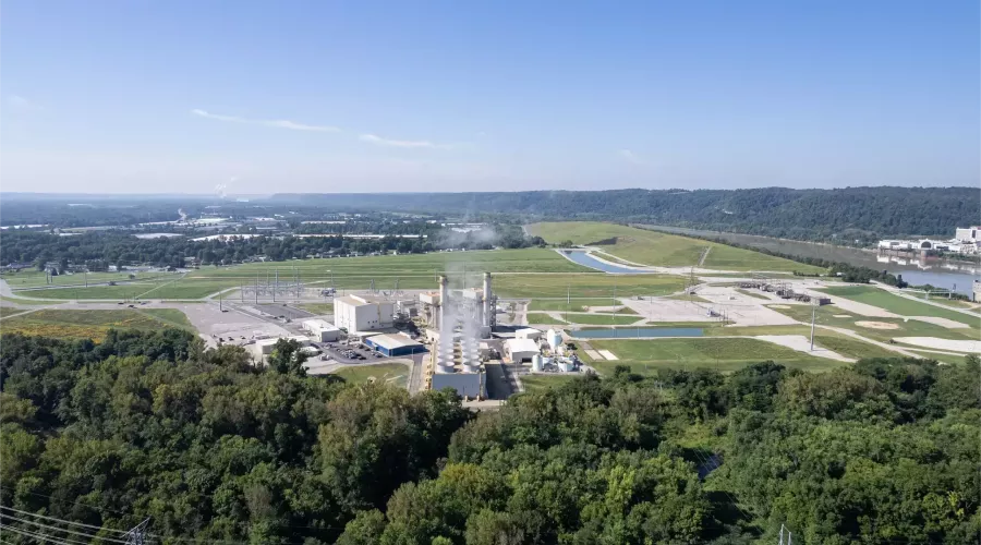Aerial view of a factory releasing chemicals into the air